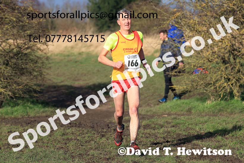 Womens 35 and Over and Mens 65 and Over, 2024 NEMAA Cross Country Champs., Wallsend. Photo: David T. Hewitson/Sports for All Pics